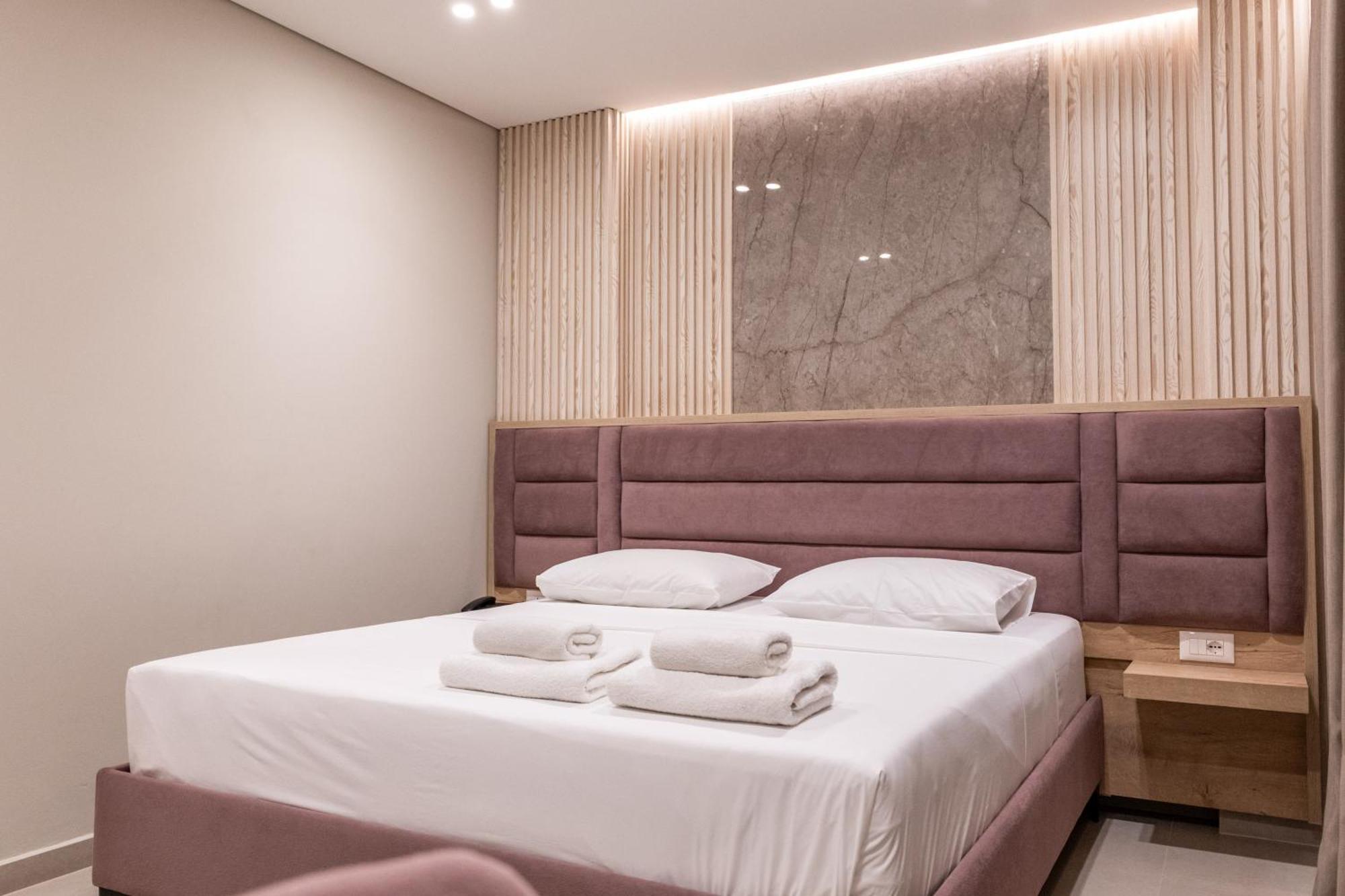 Koko Hotel Ксамил Экстерьер фото