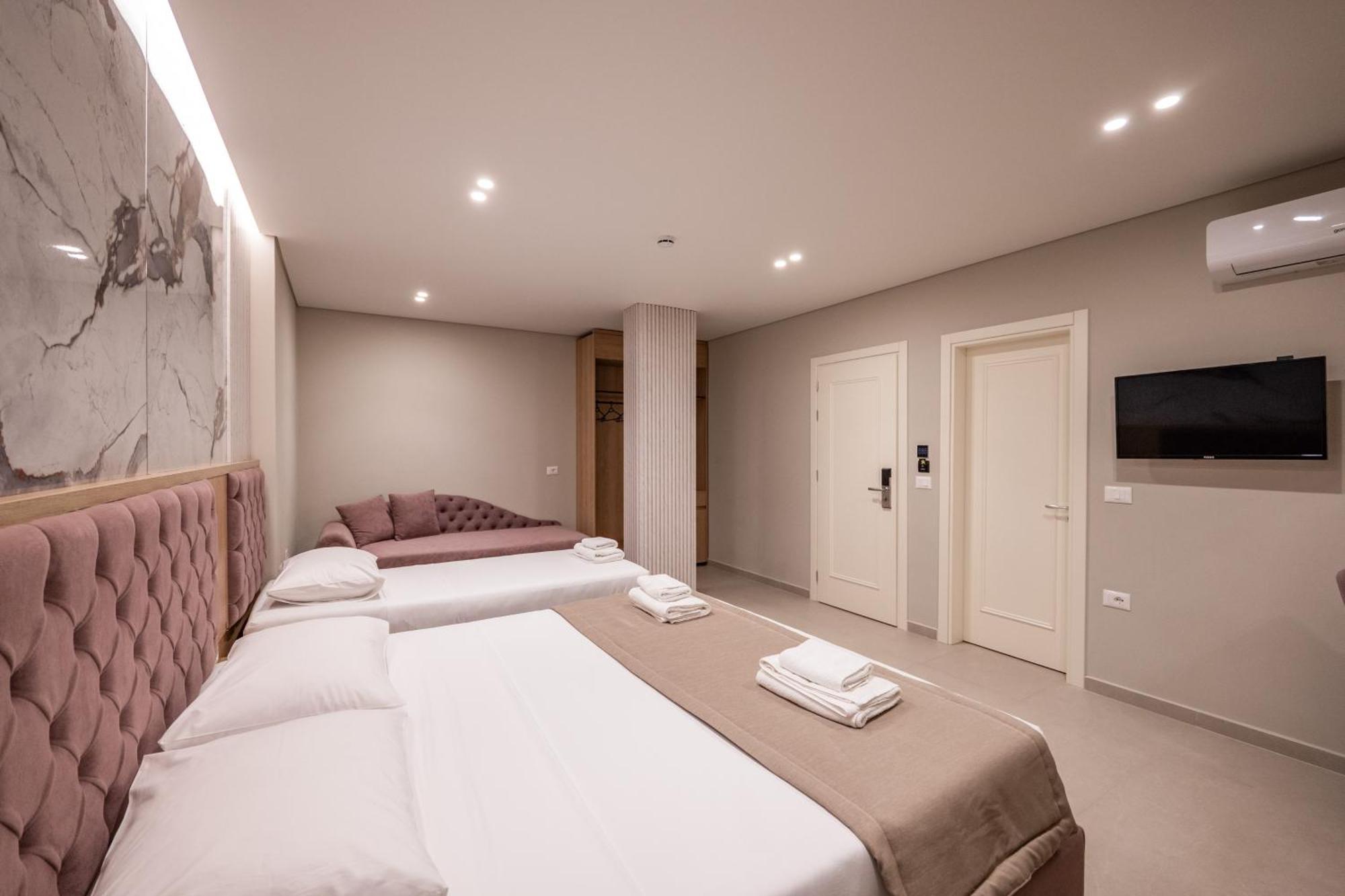 Koko Hotel Ксамил Экстерьер фото